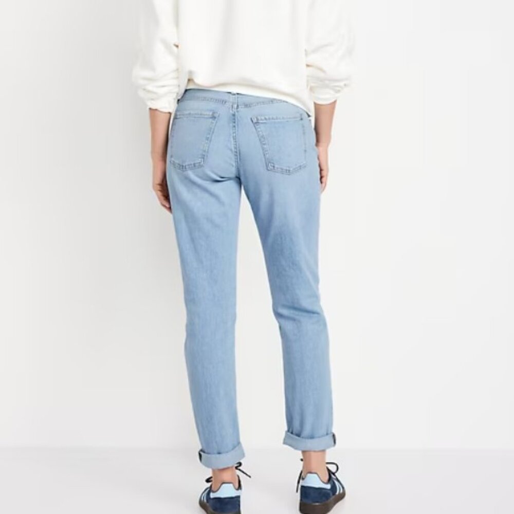 Old Navy Jeans Women 4 Mid Rise Wow Boyfriend Straight Leg Light Wash Blue Denim - Picture 3 of 5